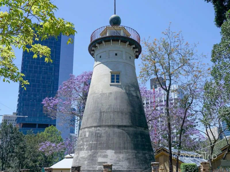 植民地時代の旧風車小屋（The Tower Mill）