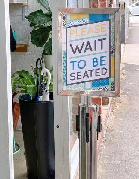 並びの先頭にあるウェイティングポイント