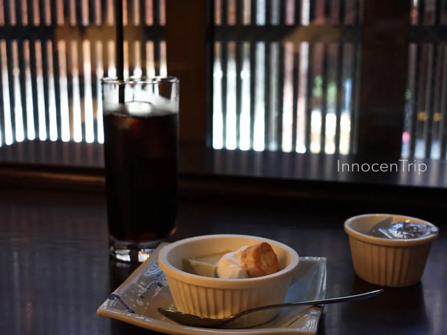金沢おばんざい定食の食後に出たコーヒーとプチデザート