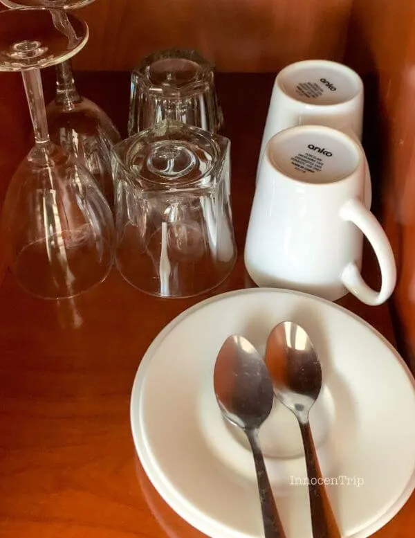 グラス・マグカップ・スプーン