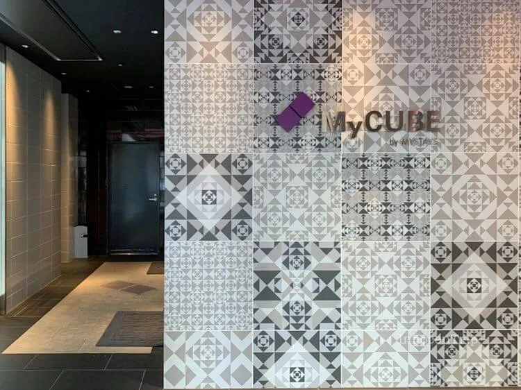 マイキューブ浅草蔵前のエントランス