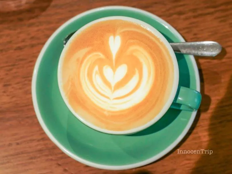 フラットホワイト