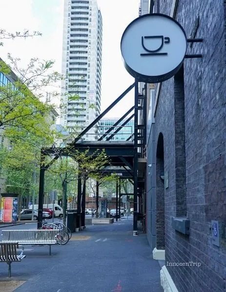 コーヒーマークの看板