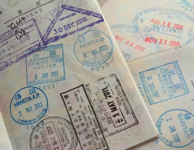 パスポートの査証