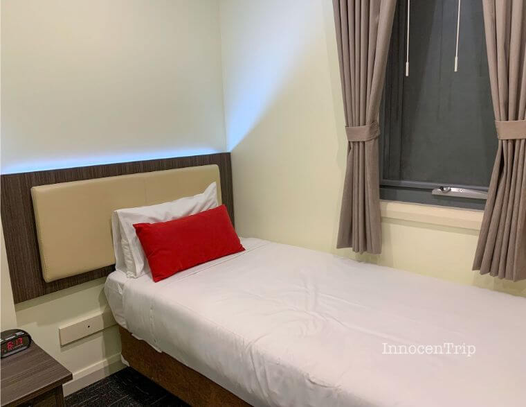 シングルベッド