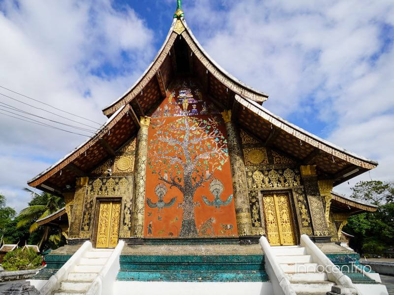 ワット・シェントーンの外観