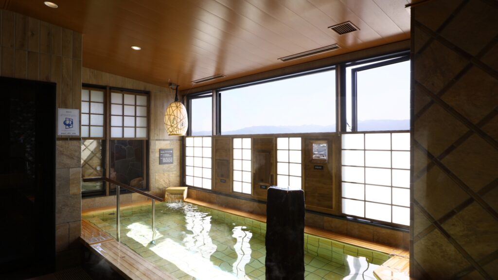 松本店女性大浴場の内湯「あづみの湯」