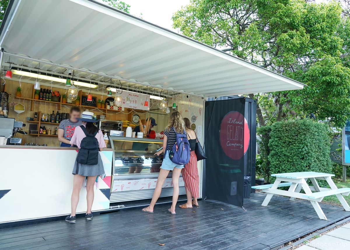 ファーマーズマーケットのような屋台